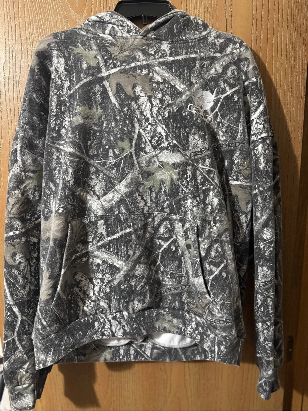 G59 pullover hoodie size XL